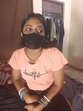 Snapshot of bihariguy chatting on October 7, 2025, 11:39 pm bihariguy online show from October 7, 2025, 11:39 pm