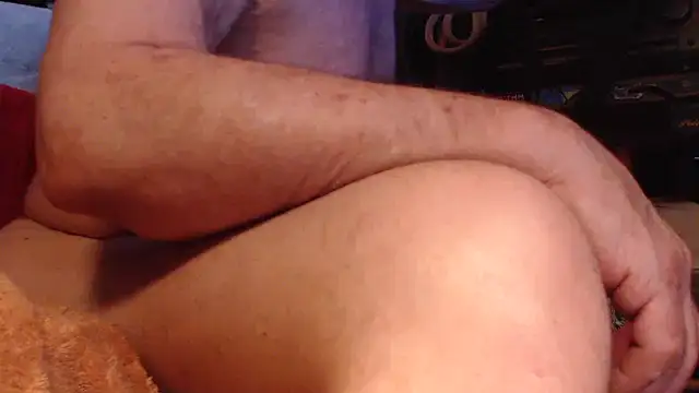 DREAMZ420 online show from November 20, 2025, 9:15 pm