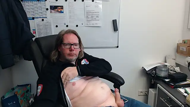 VSteph online show from February 3, 2026, 12:21 pm