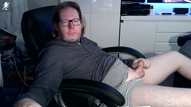 Snapshot of VSteph chatting on October 12, 2025, 1:40 am VSteph online show from October 12, 2025, 1:40 am