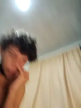 Zombra 42 online show from September 27, 2025, 3:56 am