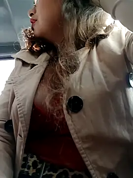 Snapshot of LIA__23 chatting on February 4, 2025, 4:29 pm LIA 23 online show from February 4, 2025, 4:29 pm