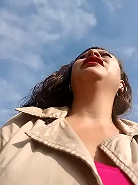 Snapshot of LIA__23 chatting on February 20, 2025, 12:47 pm LIA 23 online show from February 20, 2025, 12:47 pm