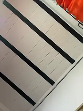 nina carther online show from September 28, 2025, 11:06 am