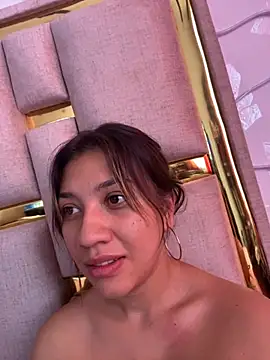 nina carther online show from September 22, 2025, 9:43 pm