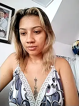 nina carther online show from February 26, 2025, 1:43 pm