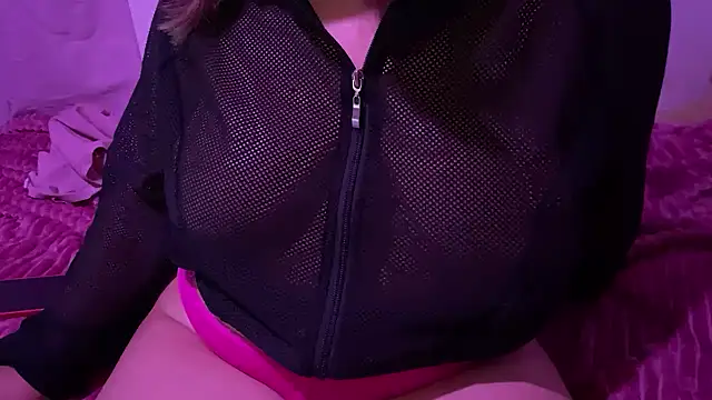 hannahcdmx online show from October 12, 2025, 4:03 am