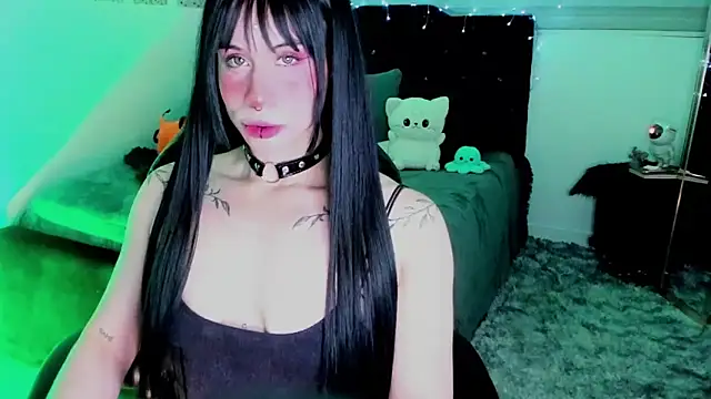 Snapshot of _riassgremory chatting on September 28, 2025, 5:09 pm riassgremory online show from September 28, 2025, 5:09 pm