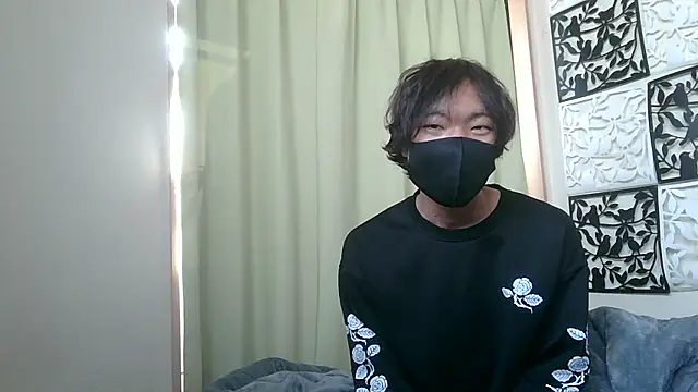 UKI06 online show from December 4, 2024, 5:10 am