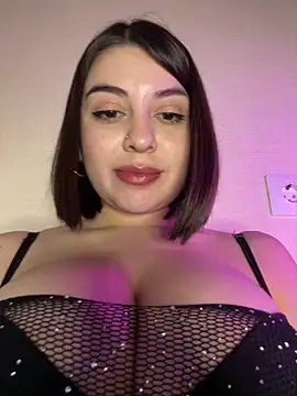 EllyBigTits online show from January 10, 2025, 8:26 pm