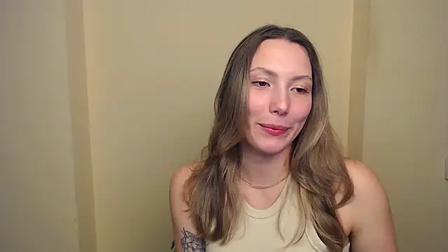 Snapshot of VanessaMay_ chatting on February 25, 2025, 9:58 pm VanessaMay online show from February 25, 2025, 9:58 pm