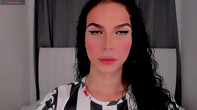 Snapshot of gatitavenecis chatting on September 20, 2025, 1:16 pm gatitavenecis online show from September 20, 2025, 1:16 pm