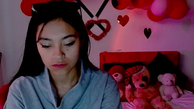 NatalyEscobar lx online show from February 24, 2025, 12:05 pm