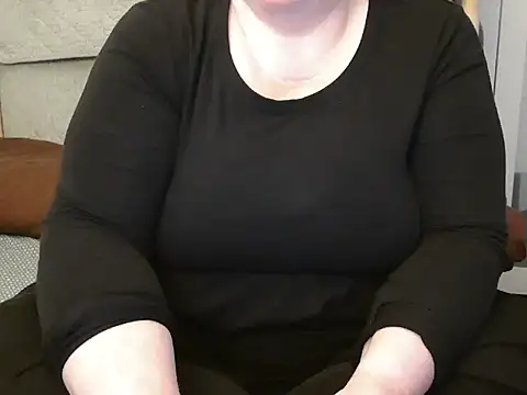 MarthaBriest online show from March 3, 2025, 6:31 am