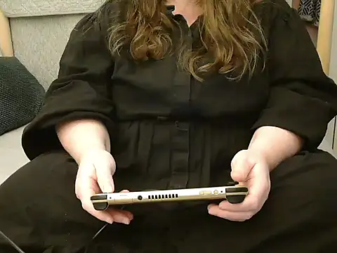 MarthaBriest online show from February 10, 2025, 7:04 am