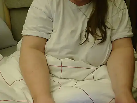 MarthaBriest online show from February 9, 2025, 5:08 am