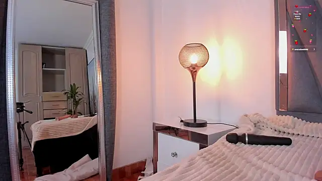 megansky18 online show from February 19, 2025, 11:04 pm