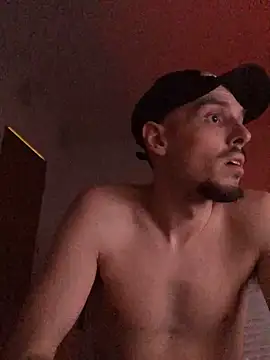 Snapshot of denz9209 chatting on March 22, 2025, 8:15 pm denz9209 online show from March 22, 2025, 8:15 pm