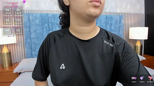 Snapshot of pretty_sunlight_ chatting on September 27, 2025, 1:23 am pretty sunlight  online show from September 27, 2025, 1:23 am