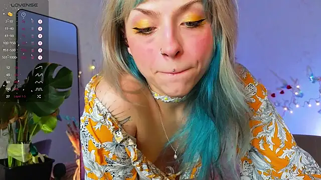 Snapshot of lavenderluxe chatting on February 15, 2026, 9:30 am lavenderluxe online show from February 15, 2026, 9:30 am