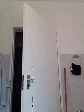 Snapshot of TheSweetBerry chatting on October 26, 2025, 8:15 am TheSweetBerry online show from October 26, 2025, 8:15 am