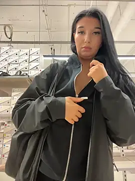 Tisha Busty online show from April 13, 2026, 2:43 pm