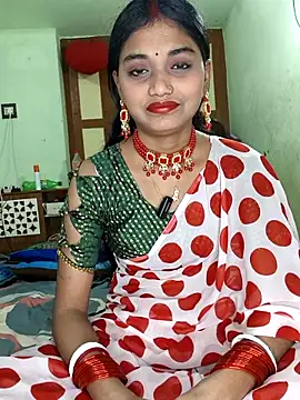 Snapshot of pojahoty chatting on November 3, 2025, 7:46 am pojahoty online show from November 3, 2025, 7:46 am