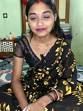 Snapshot of pojahoty chatting on October 21, 2025, 5:45 pm pojahoty online show from October 21, 2025, 5:45 pm