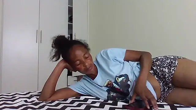 sweets 80 online show from November 28, 2025, 12:27 pm