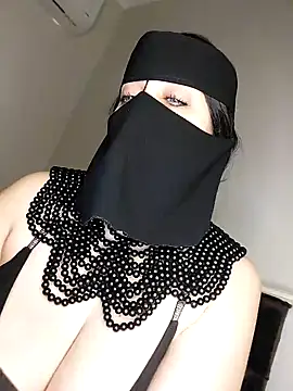 Snapshot of -Arab_milf- chatting on January 29, 2025, 12:24 pm -Arab milf- online show from January 29, 2025, 12:24 pm