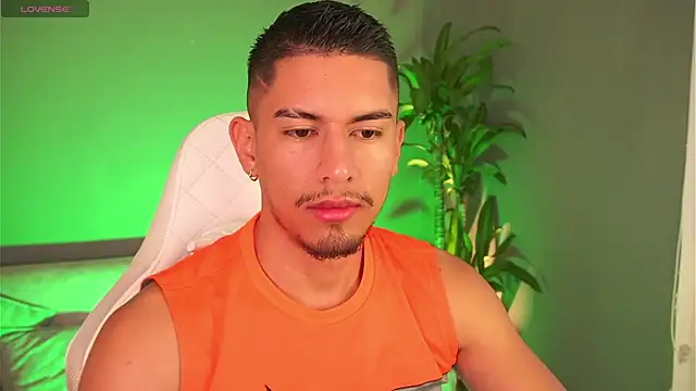 Aaronfox x online show from January 31, 2025, 11:24 am