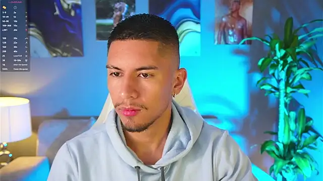 Aaronfox x online show from January 24, 2025, 10:32 am
