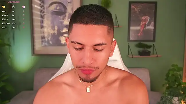 Aaronfox x online show from February 11, 2025, 2:57 pm