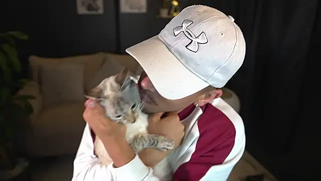 Aaronfox x online show from February 19, 2026, 12:46 pm