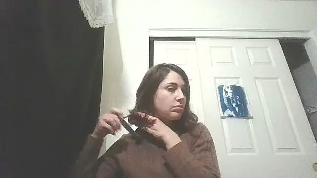 Snapshot of PompasPurpleriver chatting on December 8, 2024, 3:29 am PompasPurpleriver online show from December 8, 2024, 3:29 am