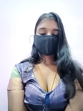 Snapshot of nishatamilmallu chatting on February 19, 2025, 6:00 am nishatamilmallu online show from February 19, 2025, 6:00 am