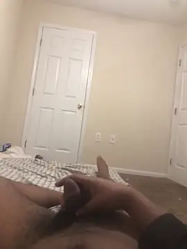 Snapshot of Dddoggystacks chatting on October 18, 2025, 12:07 pm Dddoggystacks online show from October 18, 2025, 12:07 pm