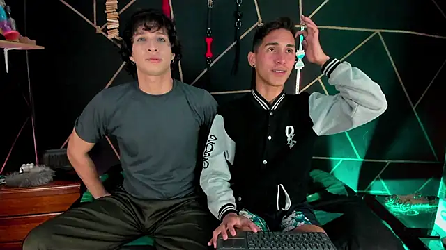 MillersKink online show from December 3, 2025, 4:35 am