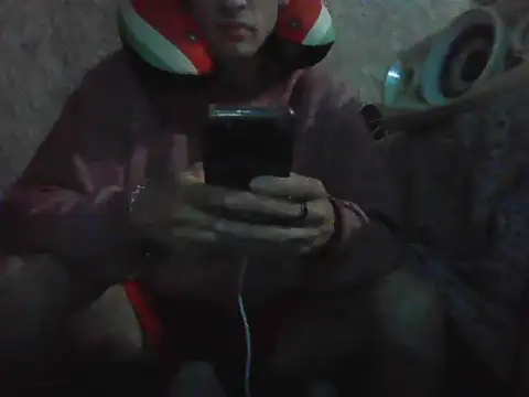 jonypijon222 online show from November 10, 2025, 4:39 am