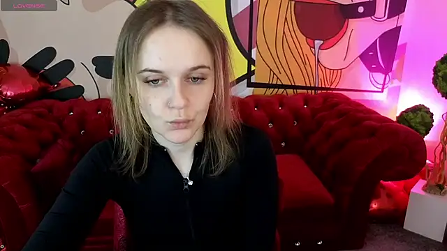 MaribelRiverr  online show from March 30, 2026, 5:31 am