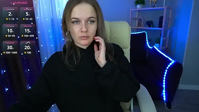 MaribelRiverr  online show from January 23, 2025, 6:49 am