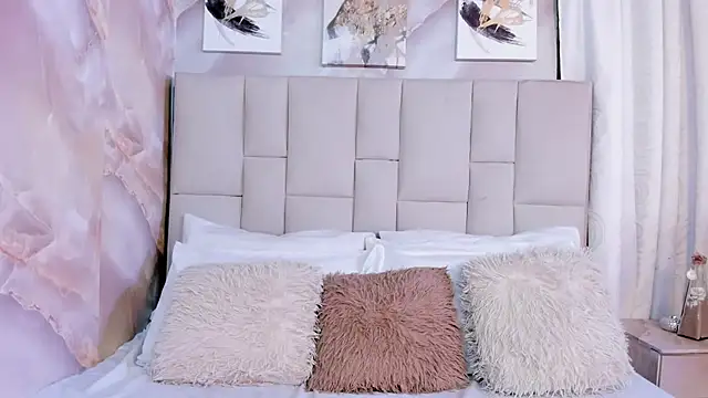 Snapshot of Jaslyn__Smith chatting on February 25, 2026, 5:02 pm Jaslyn Smith online show from February 25, 2026, 5:02 pm