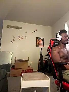 exotic  couple online show from January 7, 2026, 4:17 am