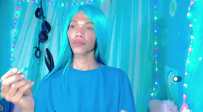 Briana-abundance online show from March 18, 2025, 11:53 pm