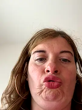 Lombada online show from September 23, 2025, 9:05 am