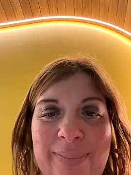 Lombada online show from December 18, 2025, 1:37 pm