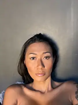 Snapshot of thai-dreamgirl chatting on October 13, 2025, 11:16 pm thai-dreamgirl online show from October 13, 2025, 11:16 pm