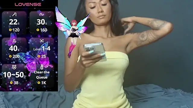 Snapshot of thai-dreamgirl chatting on March 16, 2025, 12:12 am thai-dreamgirl online show from March 16, 2025, 12:12 am