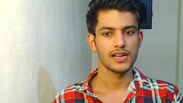 kingkartik7 online show from October 28, 2025, 4:50 pm