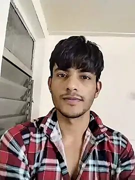 kingkartik7 online show from March 5, 2025, 8:21 pm
